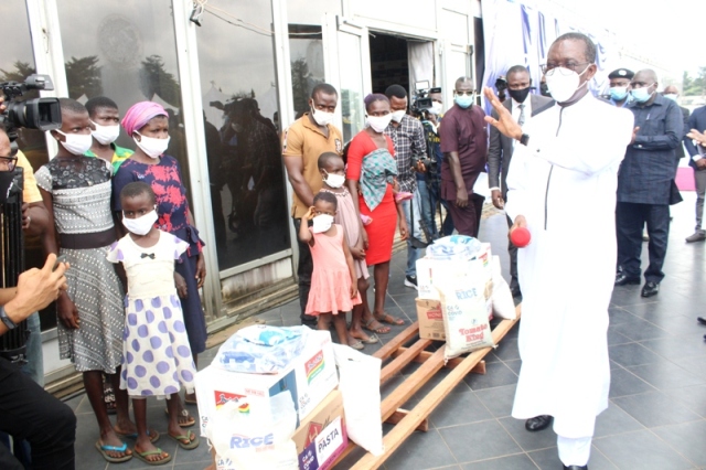 Ifeanyi Okowa addressing some of the house -hold beneficiaries