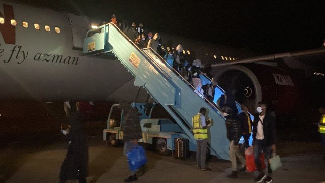 Azman Airline Sunday air lifted 300 Nigerians fleeing