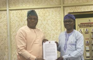 Lagos State Government signs Year 2021 audited financial statement