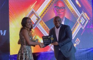 Mitchell Elegbe receives Fintech Ecosystem Leadership Award