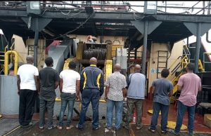 22 suspected oil thieves, two vessels caught and handed over to EFCC