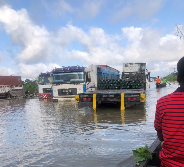 Patani highway submerged