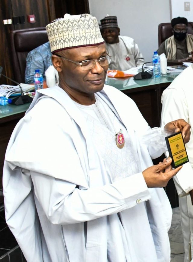 Former INEC Chairman, PROFESSOR MAHMOOD YAKUBU Presents New Register of voters to political parties
