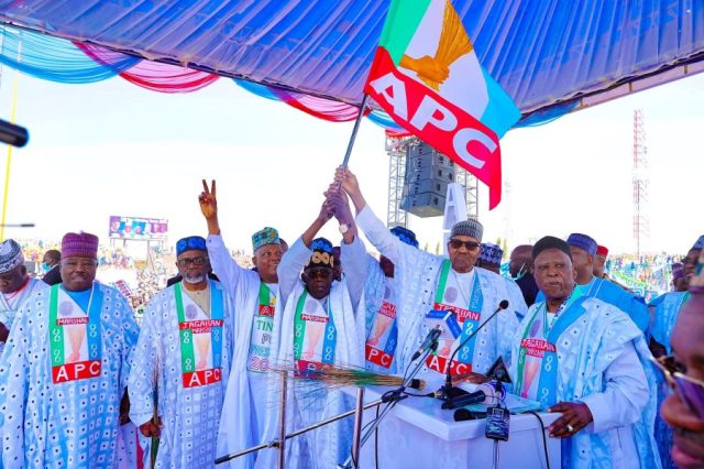 President Buhari presents the Party’s Presidential flagbearer, Asiwaju Bola Ahmed Tinubu and his Vice, Senator Kashim Shettima to the electorate in Bauchi