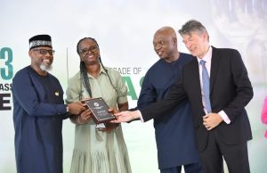 Shell recognised For “Outstanding Commitment To Nigeria’s Decade Of Gas,” its 7th Award at the Nigeria International Energy Summit