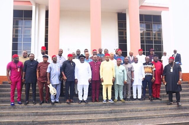 Igbo Cultural Group, Asaba pays courtesy visit to Delta State Governor Sheriff Oborevwori