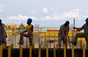 Nigeria’s unemployment rate ticks lower in Q1 2023 as more Nigerians operate their own businesses