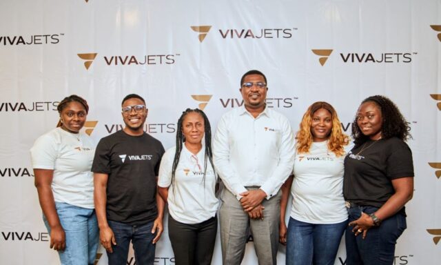 Vivajets-staff