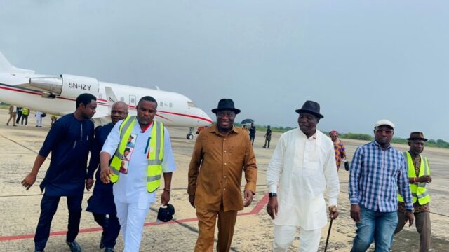 Former President Goodluck Jonthan at the Bayelsa Airport, Yenagoa recently