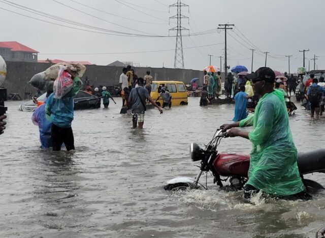 Lagos floods-roads turn into rivers