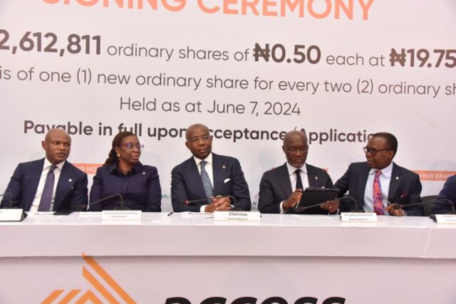 The Signing Ceremony for Access Holdings’ Rights Issue