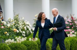 Barack Obama praises Joe Biden as ”a patriot of the highest order”, as world leaders react
