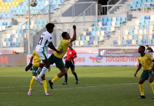 Tylon Smith heads the winning goal against the Flying Eagles