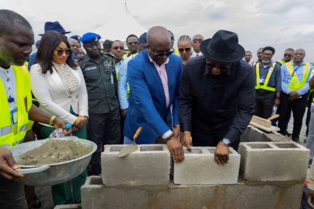 Air Peace Chairman, Allen Onyema lays foundation for the massive MRO facility at MMIA, Lagos
