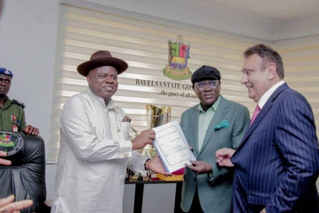 Governor Diri with the executives of JAMPUR Group