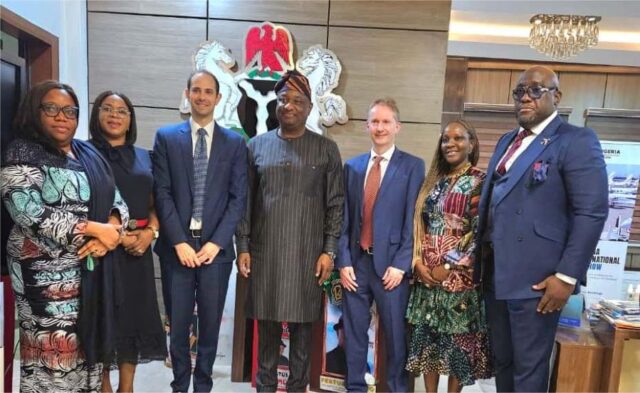 British Airways Team with Aviation Minister ahead of 90 years of BA in Nigeria