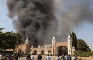 Terror strikes again as gunmen invade Police Headquarters, Emir’s Palace, abduct 10 in Kwara, 48hrs after prayer ground bloodshed