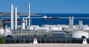 Ludoil acquires controlling stake in ISAB refinery, Mediterranean’s largest refinery; plans €1.3B investment