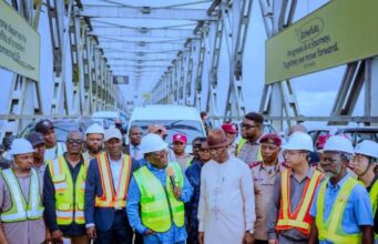 FG extends rehabilitation of first Niger bridge