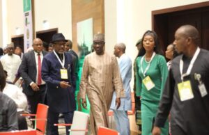 NNPC Limited set to supply 300,000 barrels of crude to Dangote Refinery