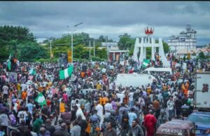 Plateau State Governor, Mutfwang clamps a 24-hour curfew on Jos/Bukuru Metropolis as hoodlums exploit protests
