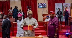 Makinde doubles down on ₦9 trillion NLNG dividends claim after Presidency’s denial