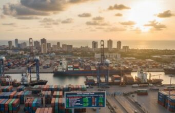 Nigeria’s trade surplus jumps 165% as oil exports surge, fuel imports slump