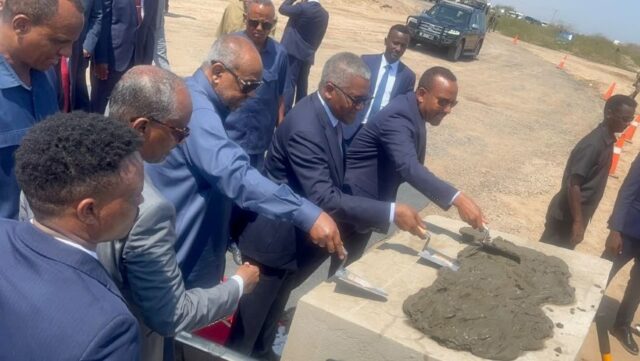 President Ismail Omar Guelleh, Ethiopian Prime Minister Abiy Ahmed, and Aliko Dangote laid the foundation stone for the oil terminal and pipelines.